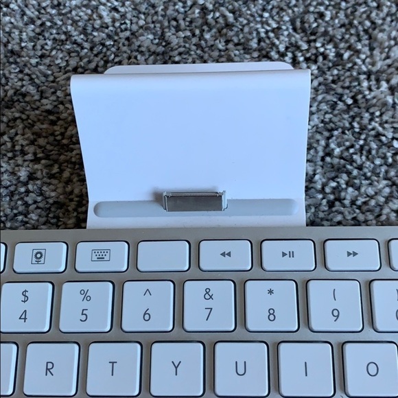 Attachable Keyboard - Picture 2 of 4